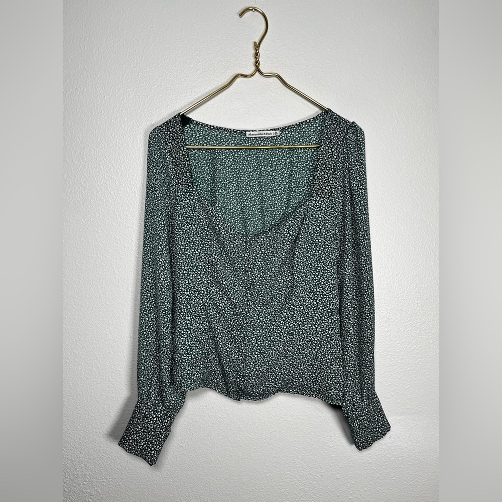 Abercrombie & Fitch Green Floral Blouse